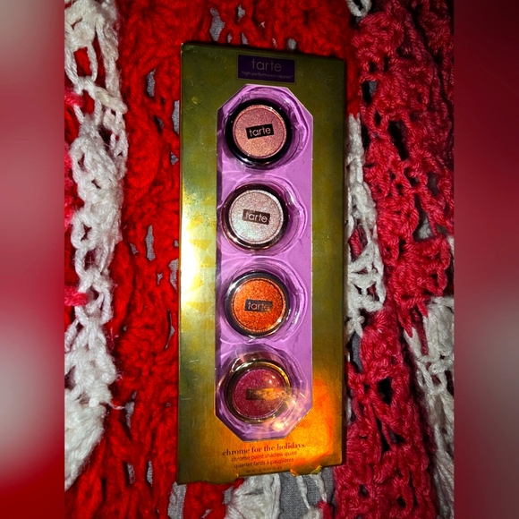 tarte Accessories - COPY - Tarte eye shadow